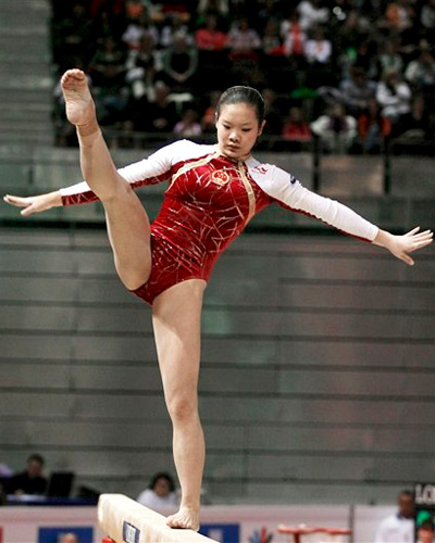 Cheng Fei - Top 10 2013 Most Flexible Women's Gymnasts Inspiring Life Stories