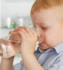 Water as only Mealtime Drink 'will Combat Child Obesity'      