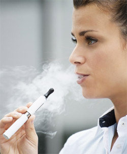 People with mental health issues more likely to turn to e-cigarettes  