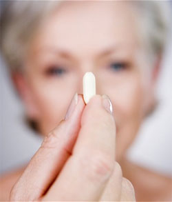  Older Women: Some Painkillers May Raise Heart Risk