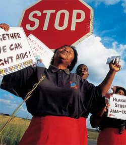 ﻿How to stop the spread of HIV in Africa    