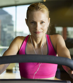 Short bursts of vigorous exercise helps prevent early death: A Study