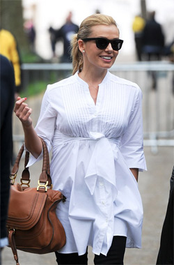 Katherine Jenkins shows her pregnancy glow 