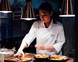 Chef Pam Pichaya Soontornyanakij