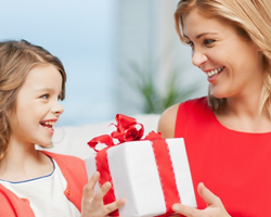 Top 10 Gift Ideas for Mother’s Day