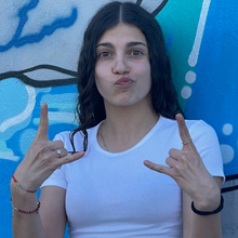 Spider Girl Chiara Ceseri Spins