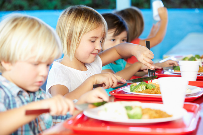 No Link Between Eating Dinner After 8pm And Obesity In Children King s 