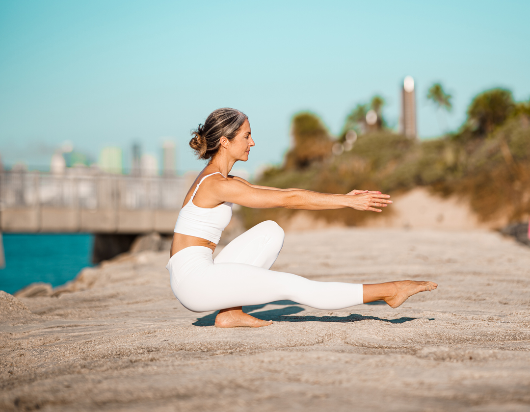 Expert Yoga Routine to Advance Your Practice – Allo