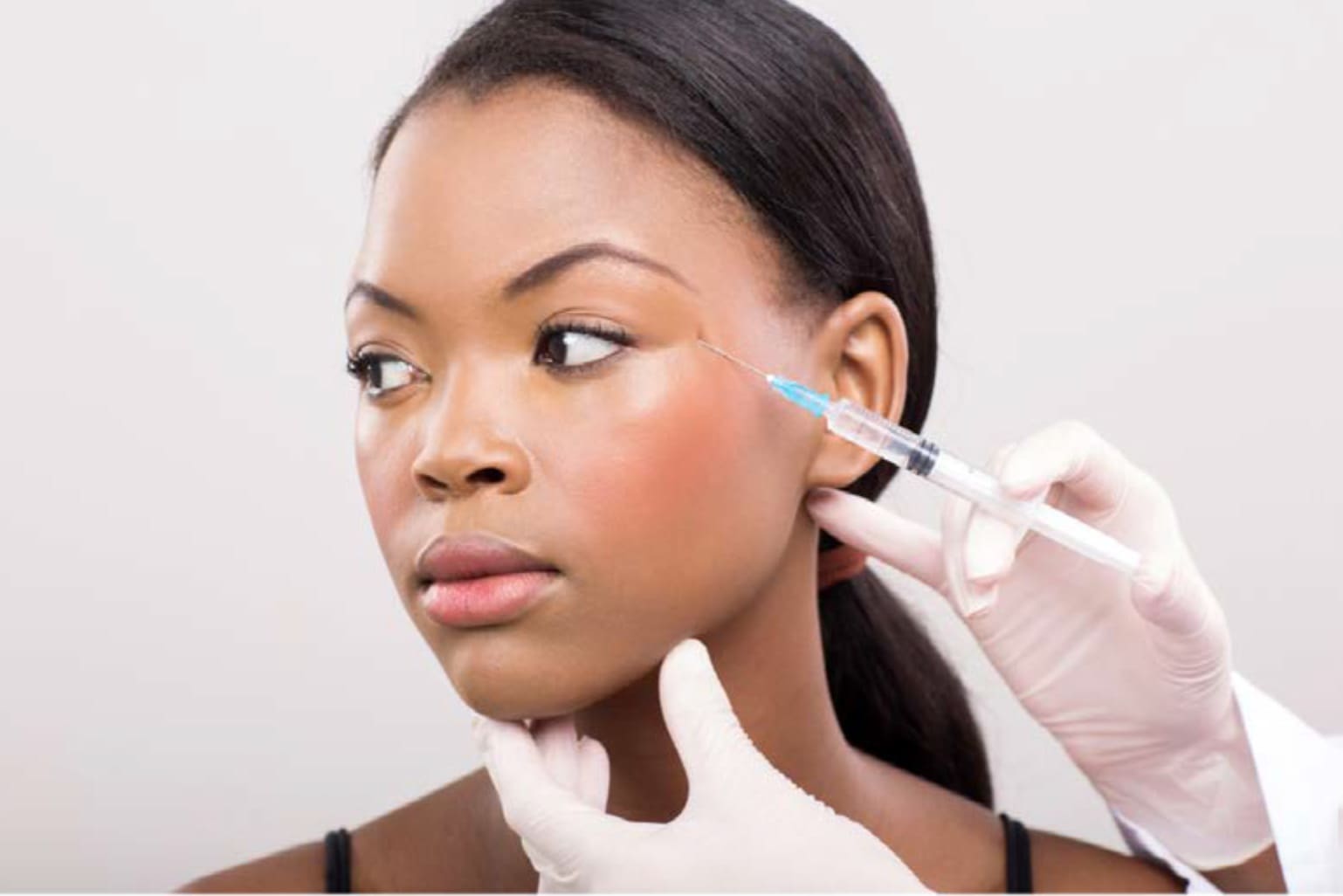 Top Cosmetic Plastic Surgery Trends to Expect in 2025