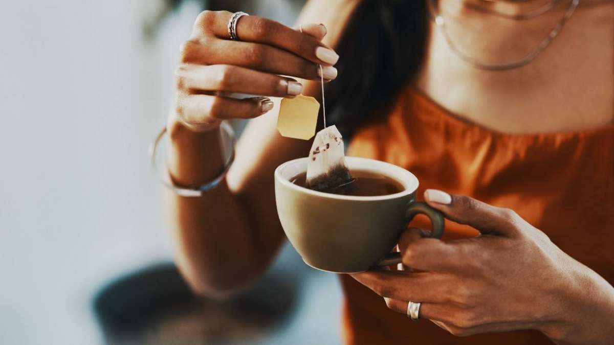 Sip Smart: How Tea & Coffee Boost Heart Health